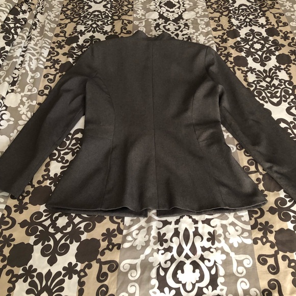 Gray Belted Blazer Jacket - Picture 7 of 8